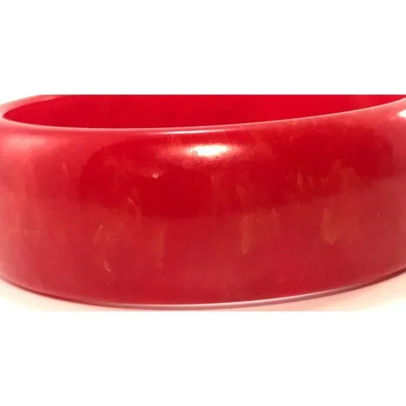 Vintage Wide Marbled Cherry Red Bakelite Bangle Bracelet 1930s - 1940s - Picture 3 of 8